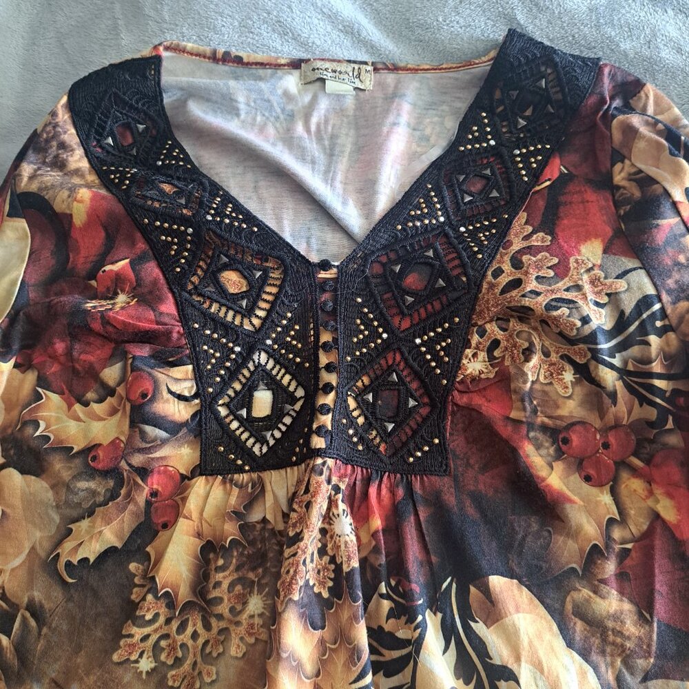 Tunic - Picture 2 of 3